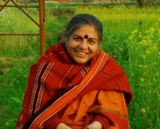 Vandana Shiva distrugge il concetto di neutralità carbonica